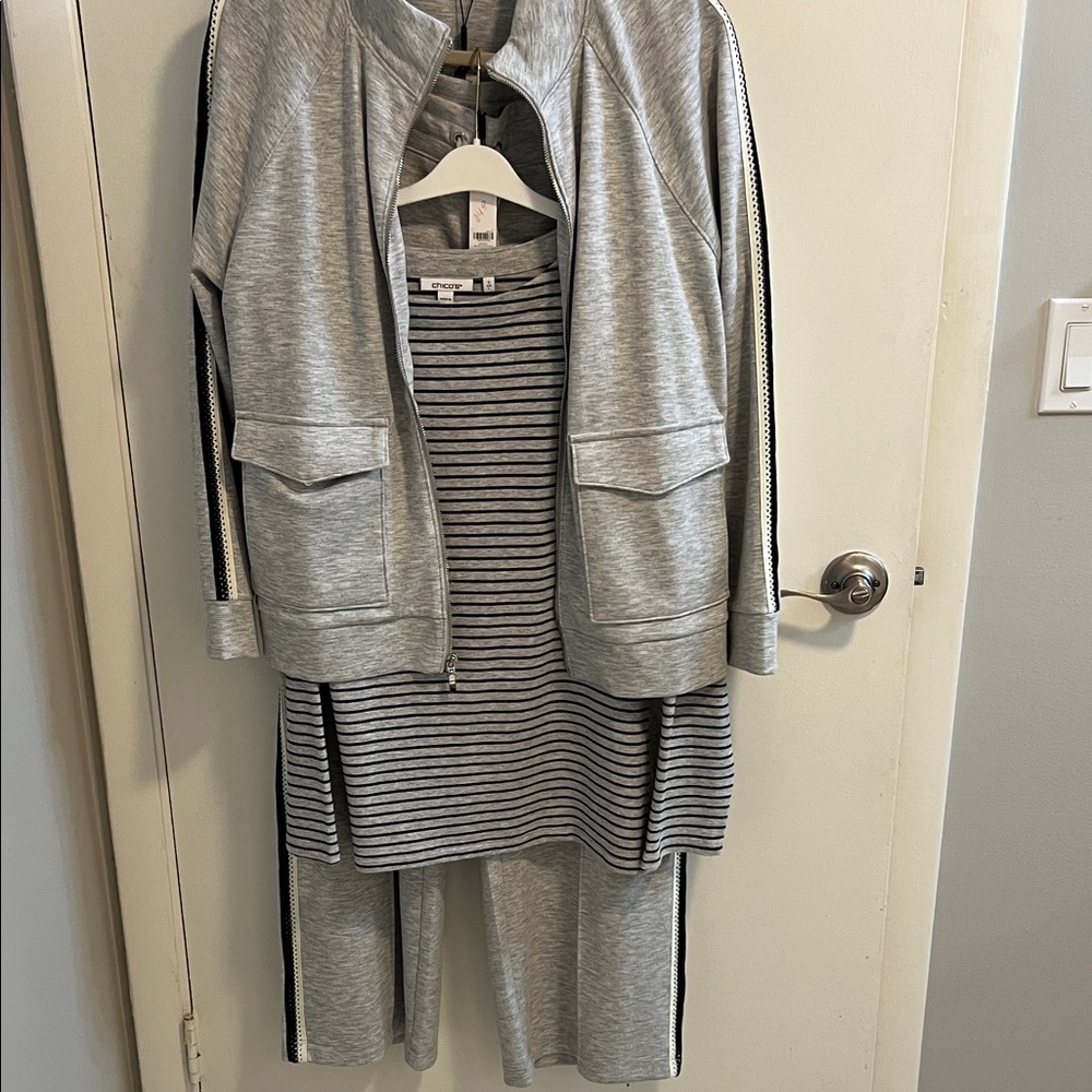 Zenergy by Chico's Gray & Black Three Piece Lattice Trim EmsembleSz 2 12/14 New